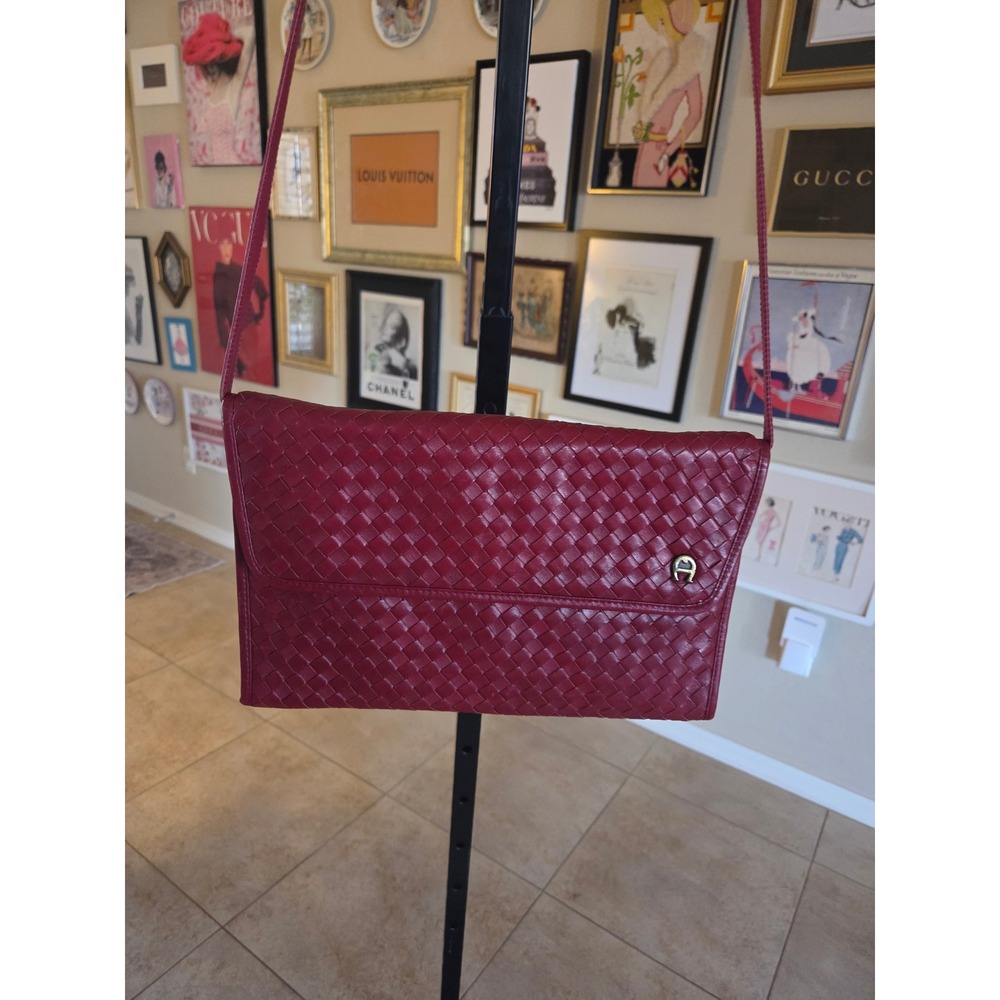 Etienne Aigner 1970s Oxblood Woven Leather Crossbody Envelope Clutch Bag - Picture 4 of 6